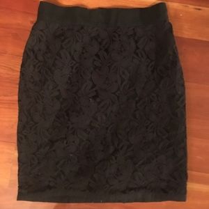 black lace skirt